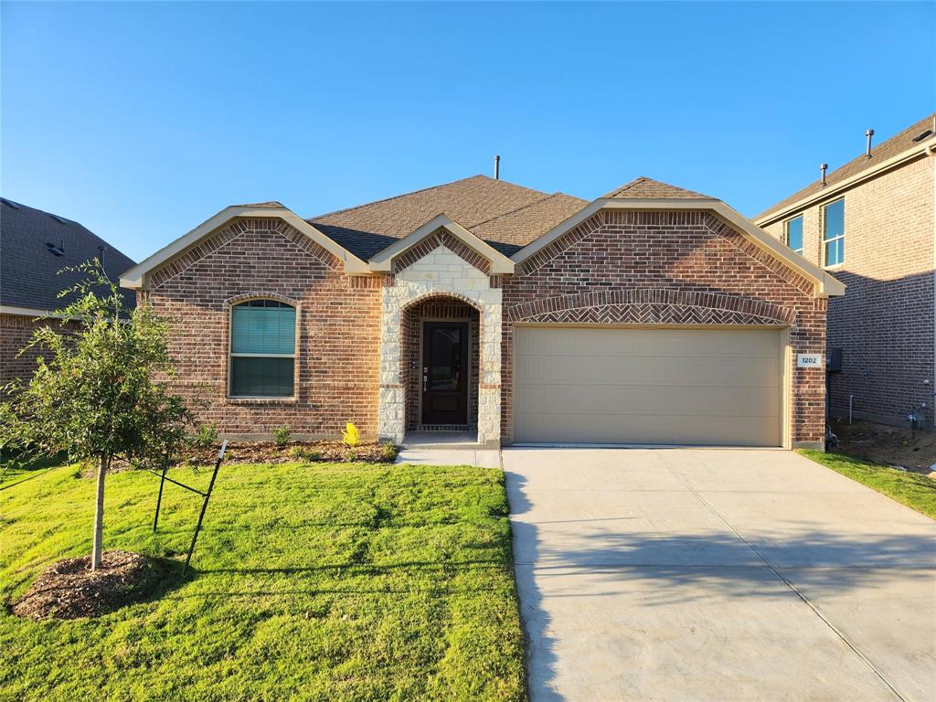 1202 Smoketree Lane — photo