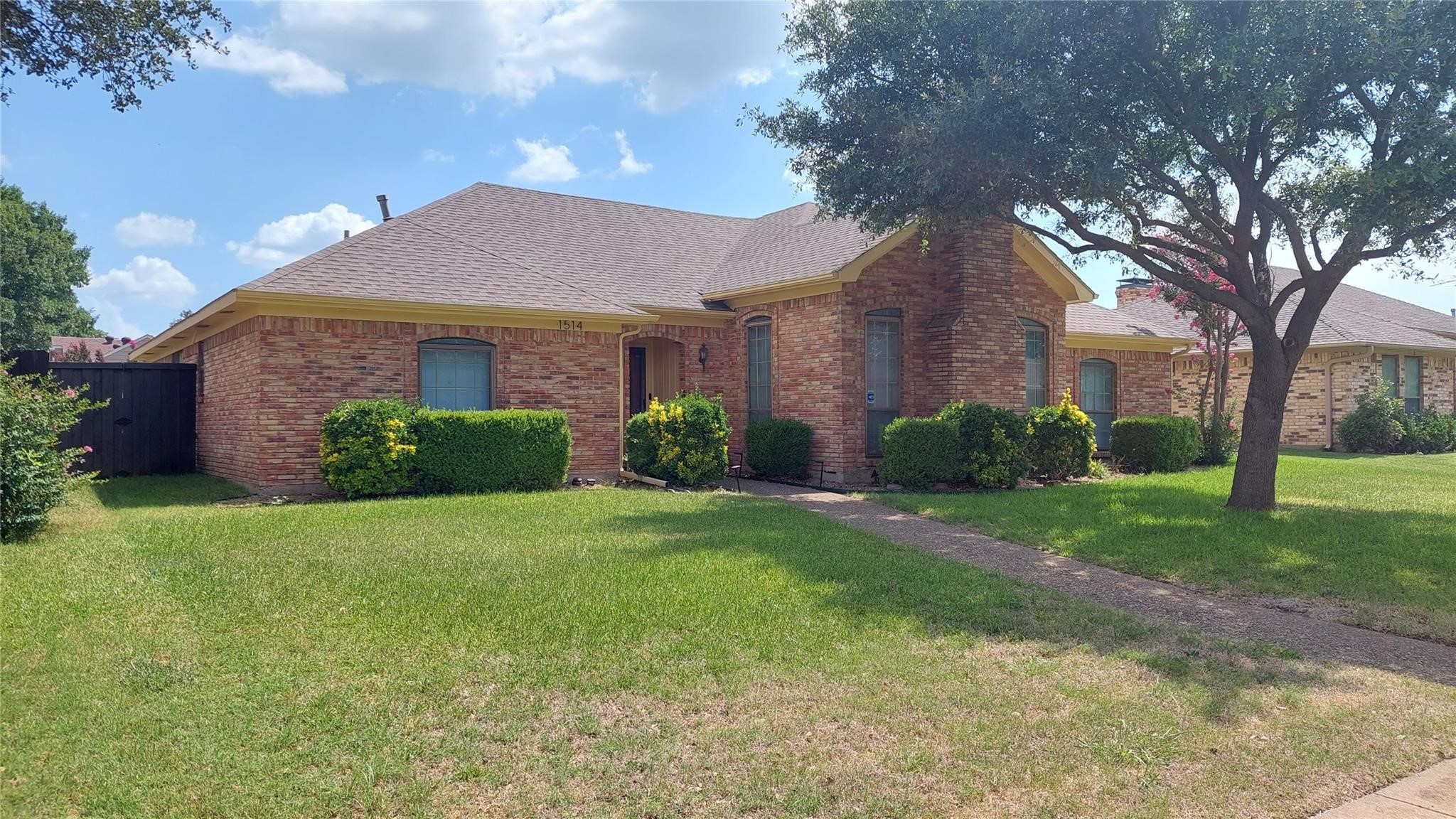 1514 Stonecrest Drive — photo