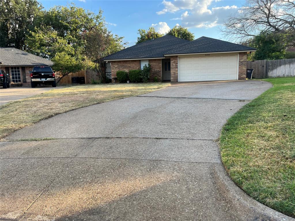 8208 Alsace Court — photo