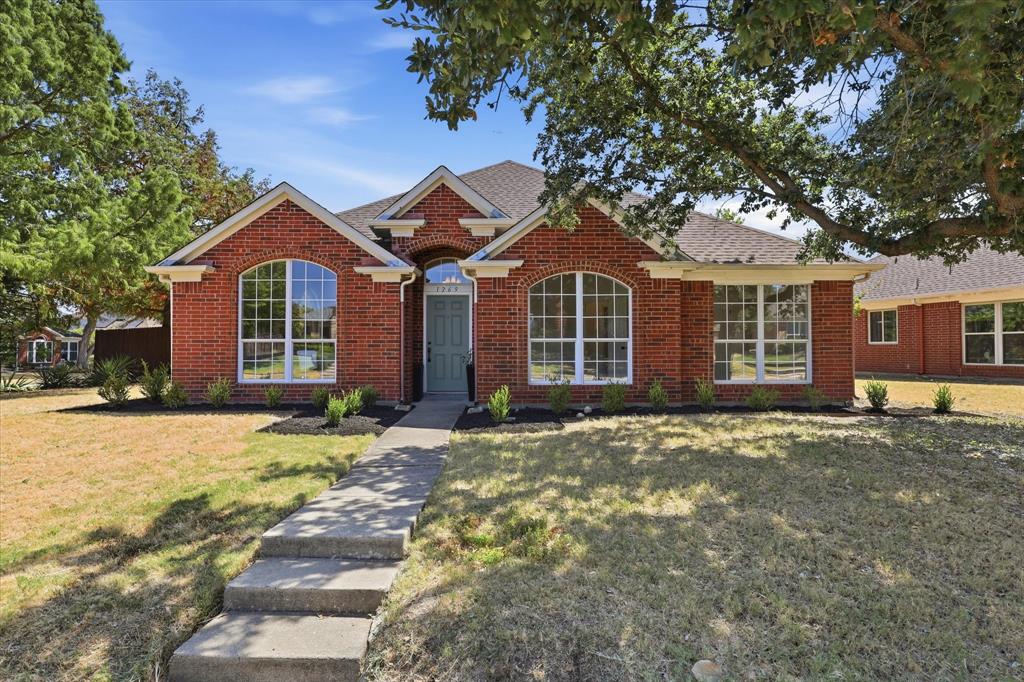 1269 Winston Drive — photo