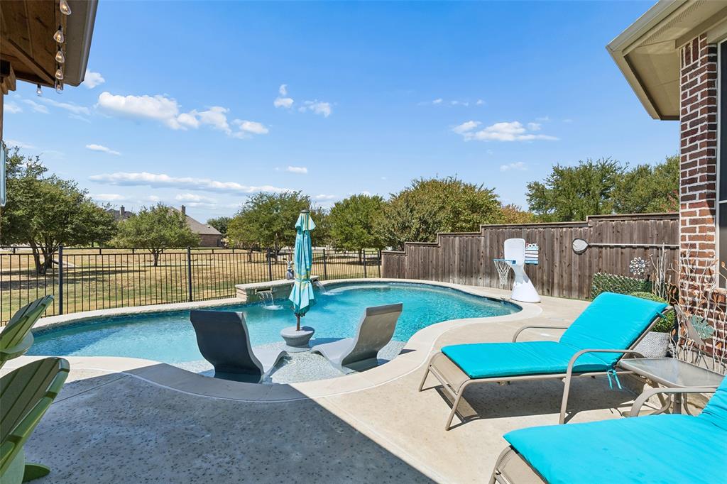 7625 Ridgedale Court — photo