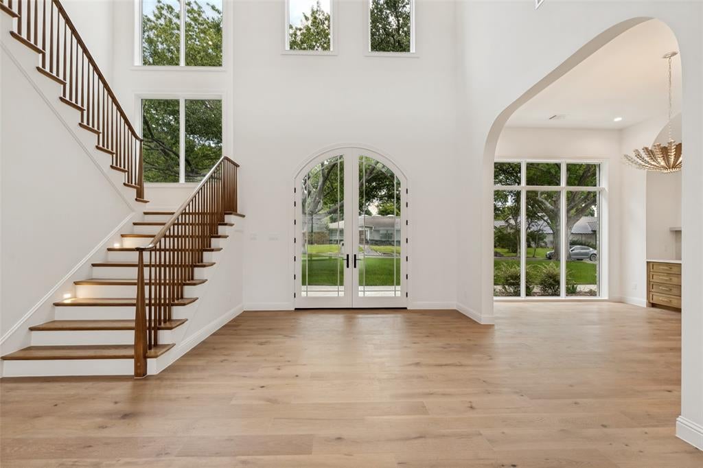 12129 Marbrook Drive — photo