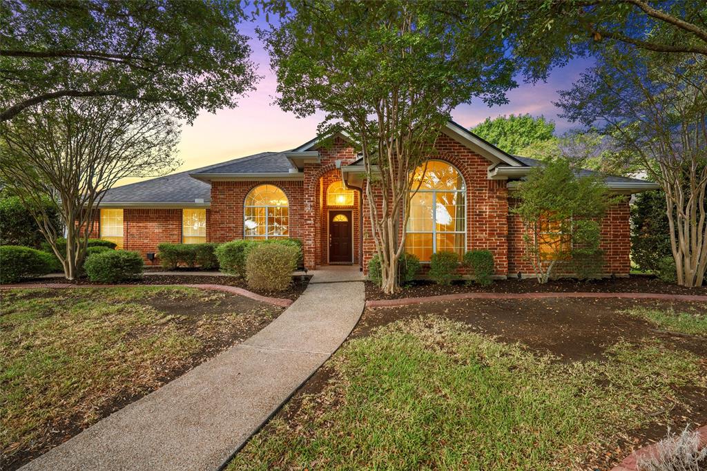 1223 Oakmanor Circle — photo