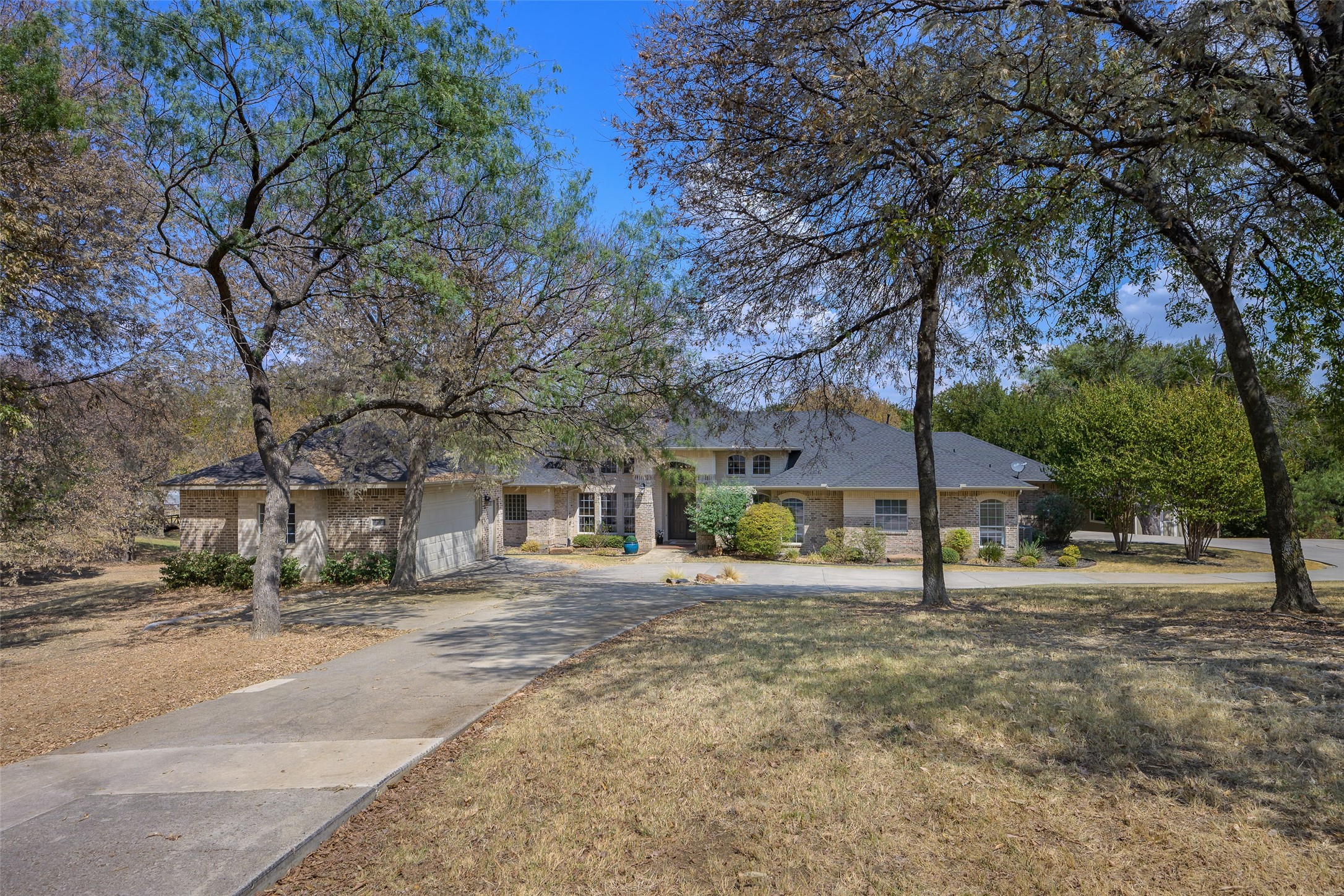 6413 Shoreline Drive — photo