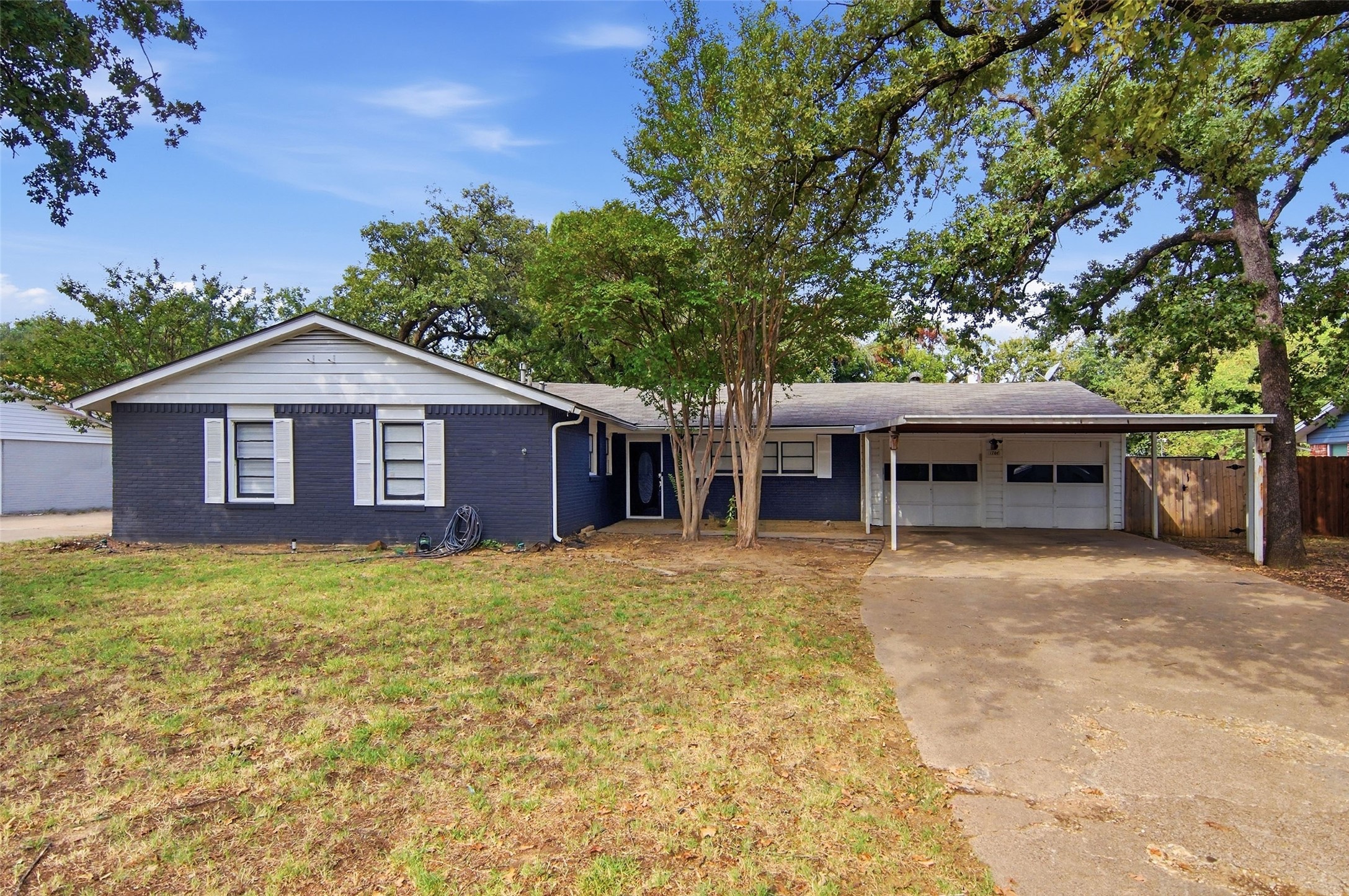 1704 Robin Road — photo