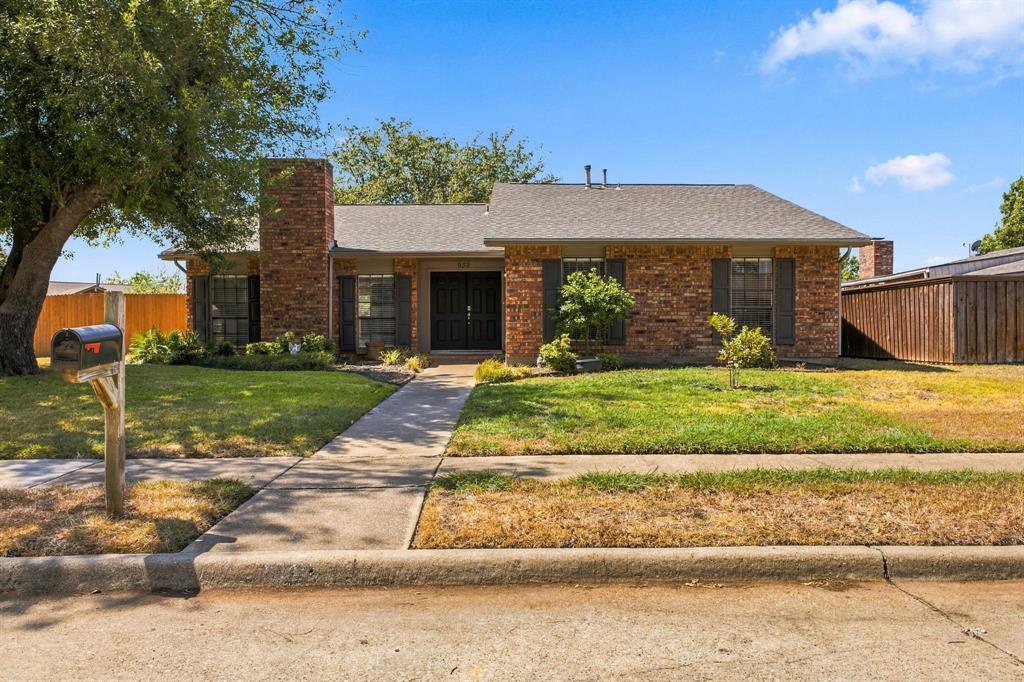 932 Grand Teton Drive — photo