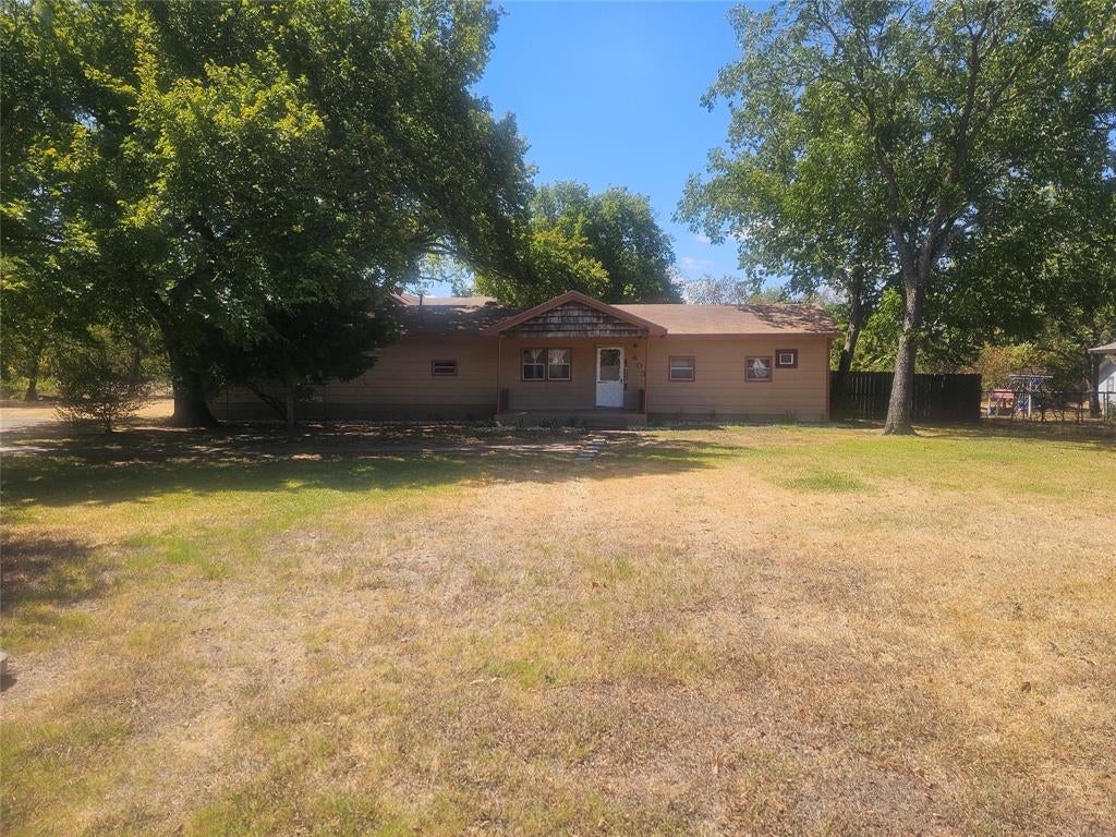 403 S Nash Street — photo