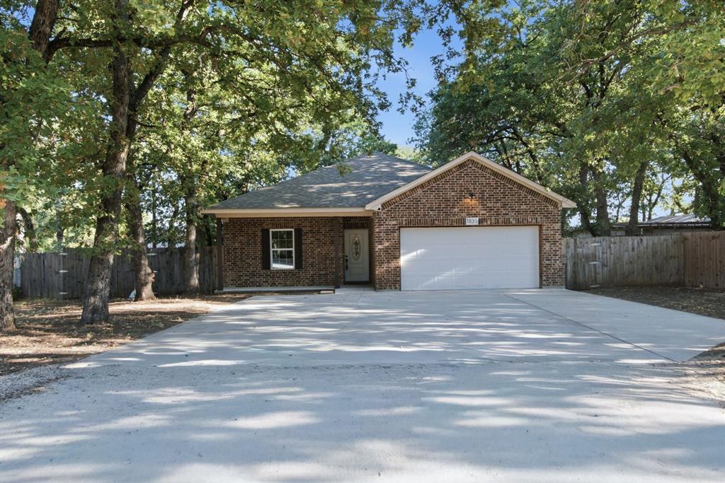 1837 Jennifer Court — photo