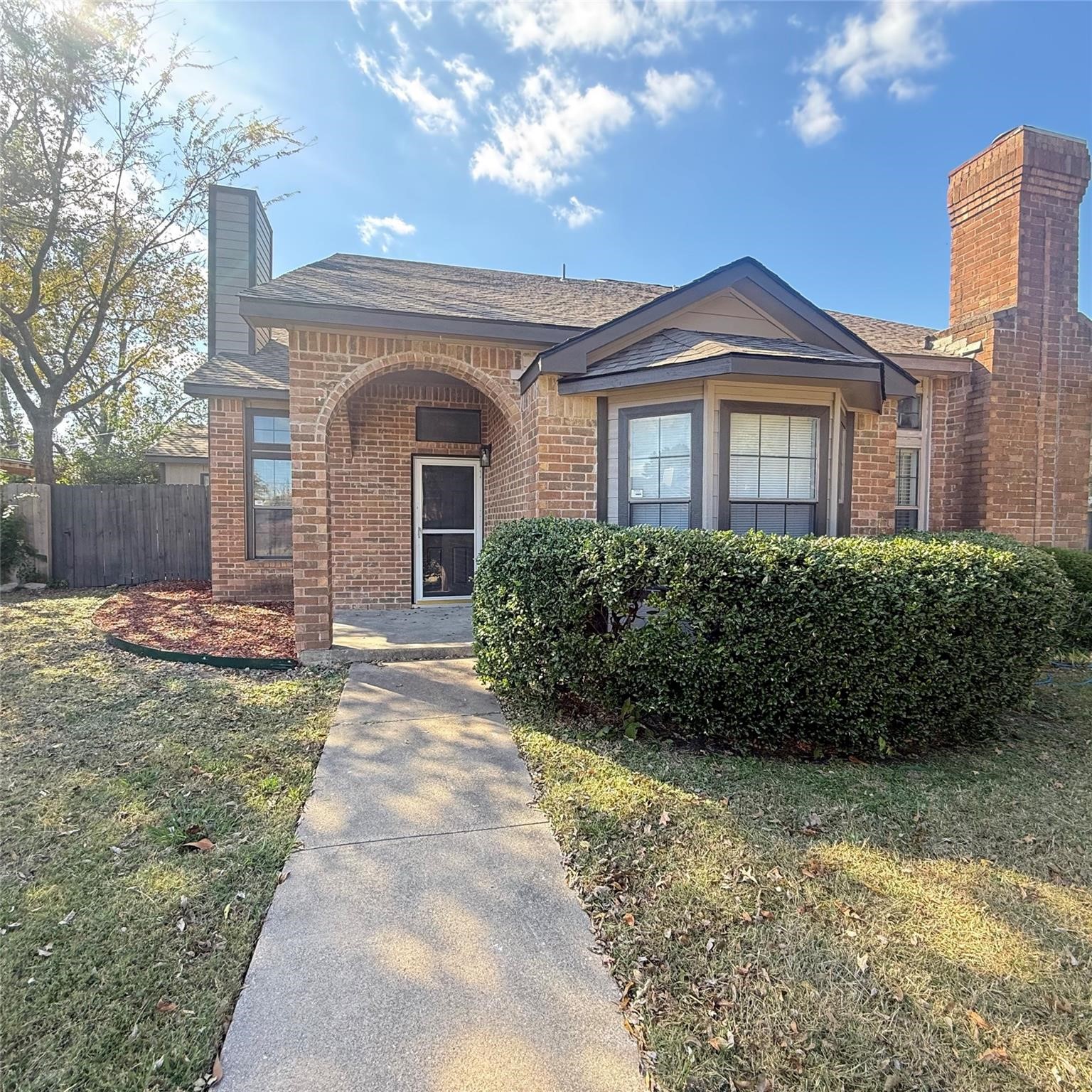 902 Binbrook Drive — photo