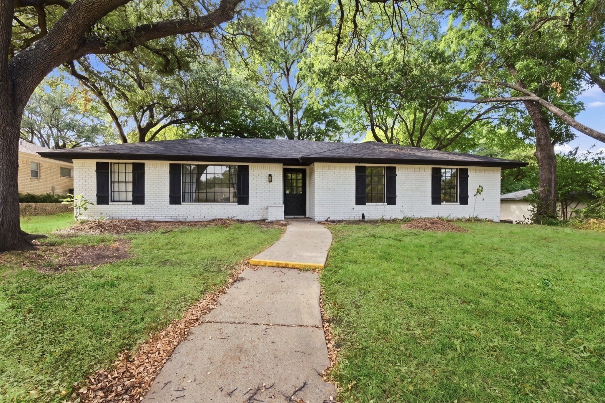 1505 Westridge Drive — photo