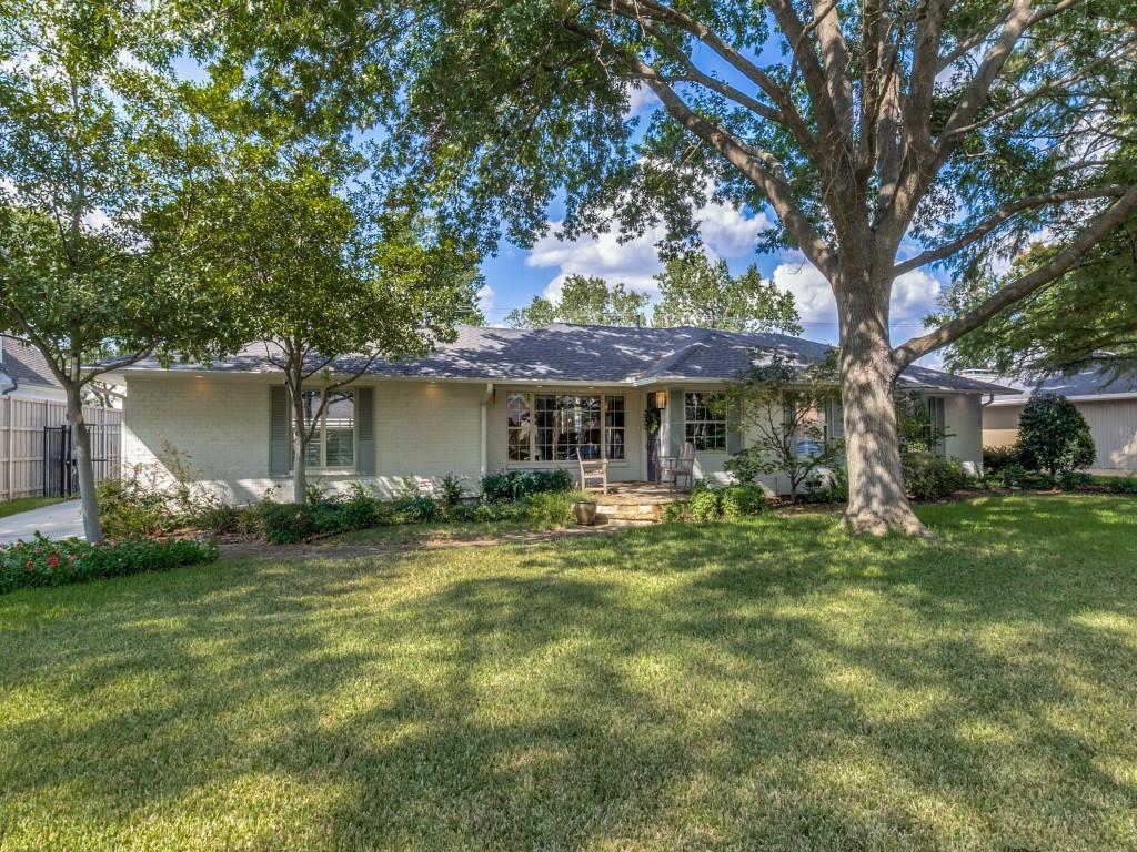 5835 Del Roy Drive — photo