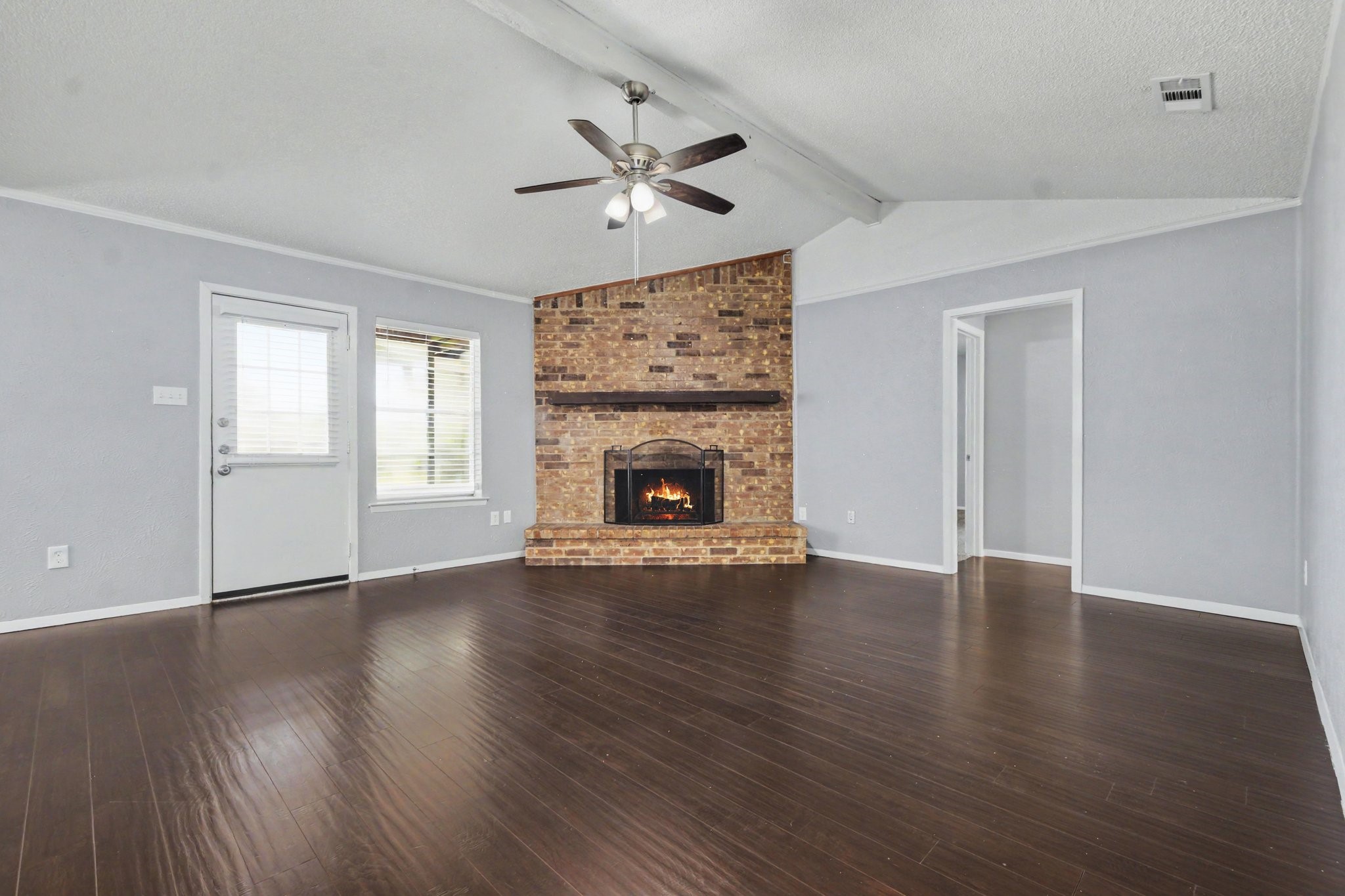 405 Sixpence Lane, Euless, TX 76039 — photo 3