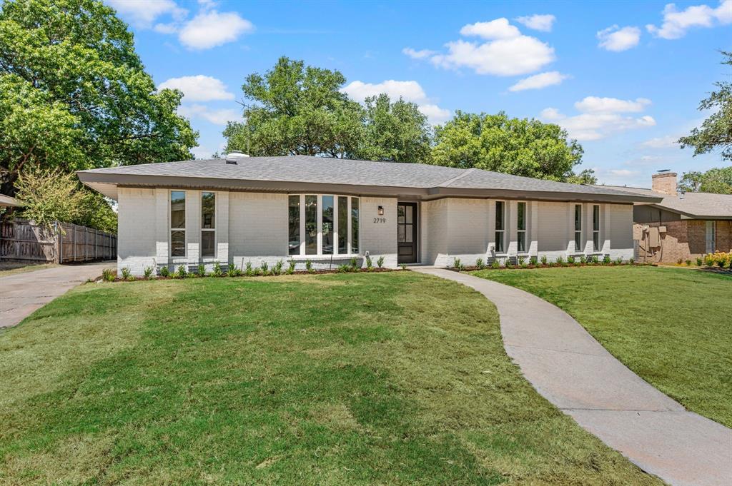 2719 N Cypress Circle — photo