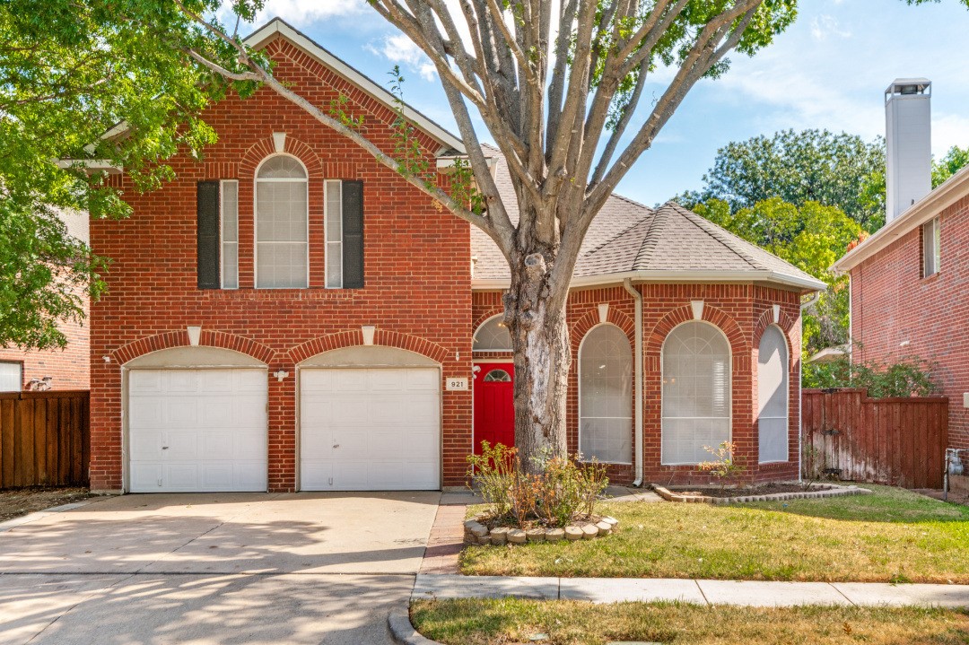 921 Parker Drive — photo