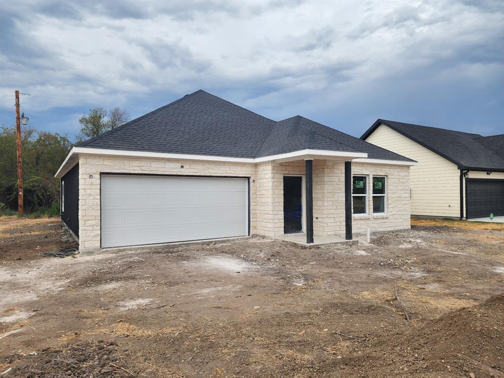 2516 Sheraton Drive — photo
