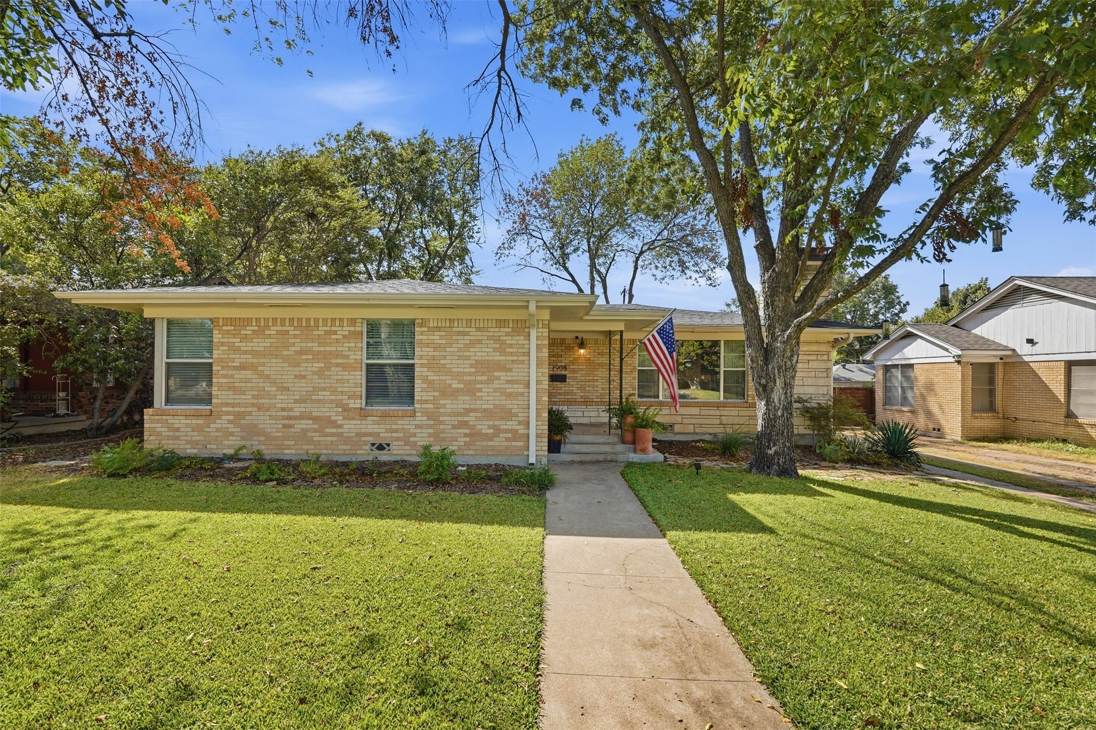 2908 Ryan Place Drive — photo