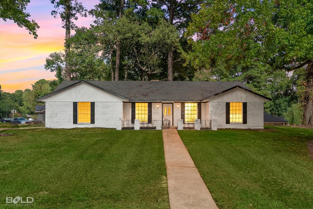 3212 Deerfield Drive — photo