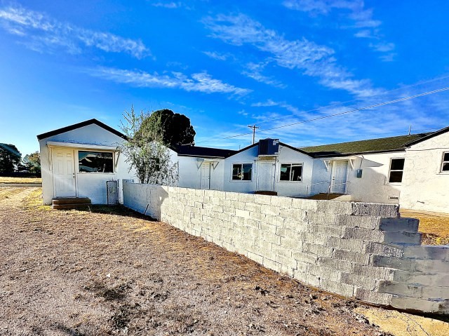409 SW Ave E E, Seminole, TX 79360 — photo 2