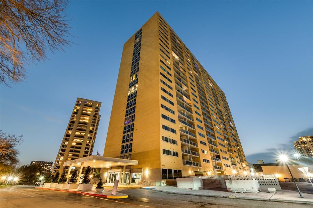 3883 Turtle Creek Boulevard 909 — photo