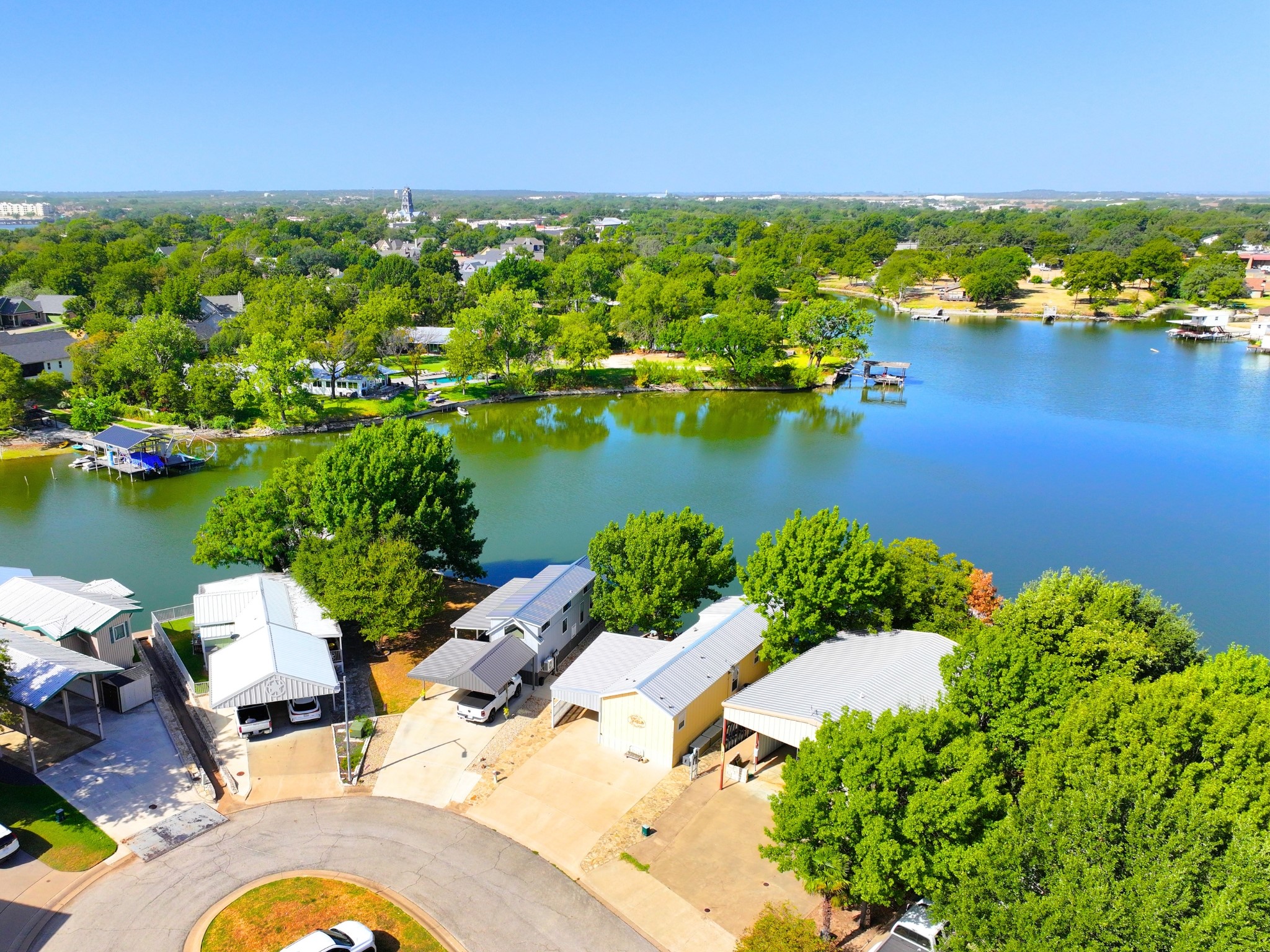 819 Brazos Harbor Circle — photo