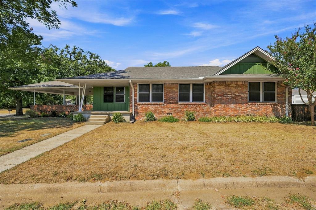 901 W Hanna Street — photo