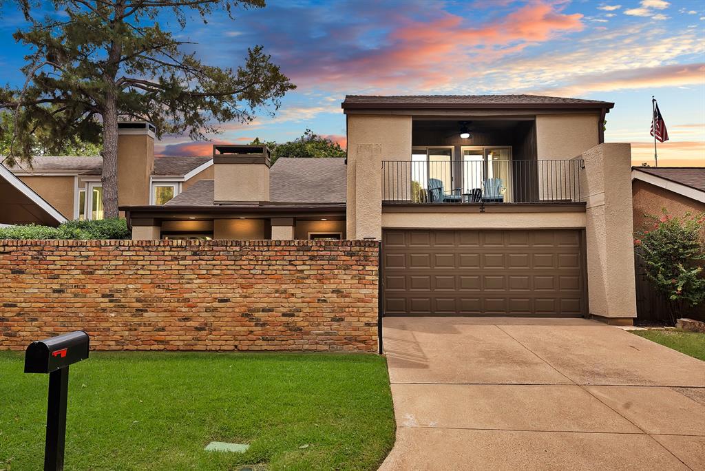 1612 Hawthorne Drive — photo
