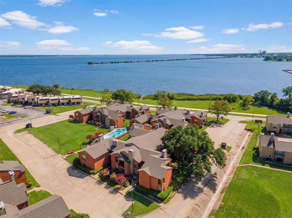 5909 Lake Hubbard Parkway 215 — photo