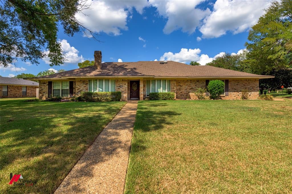 5407 Coach Road — photo