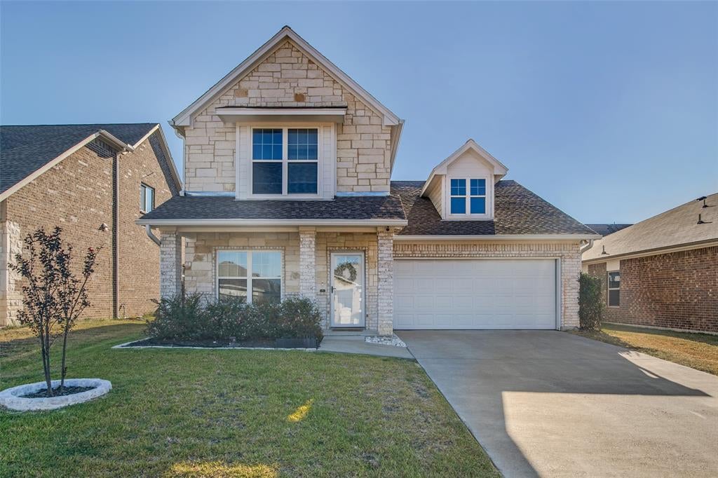 105 Mitchell Circle — photo