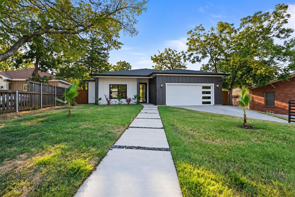 1111 S Tyler Street — photo