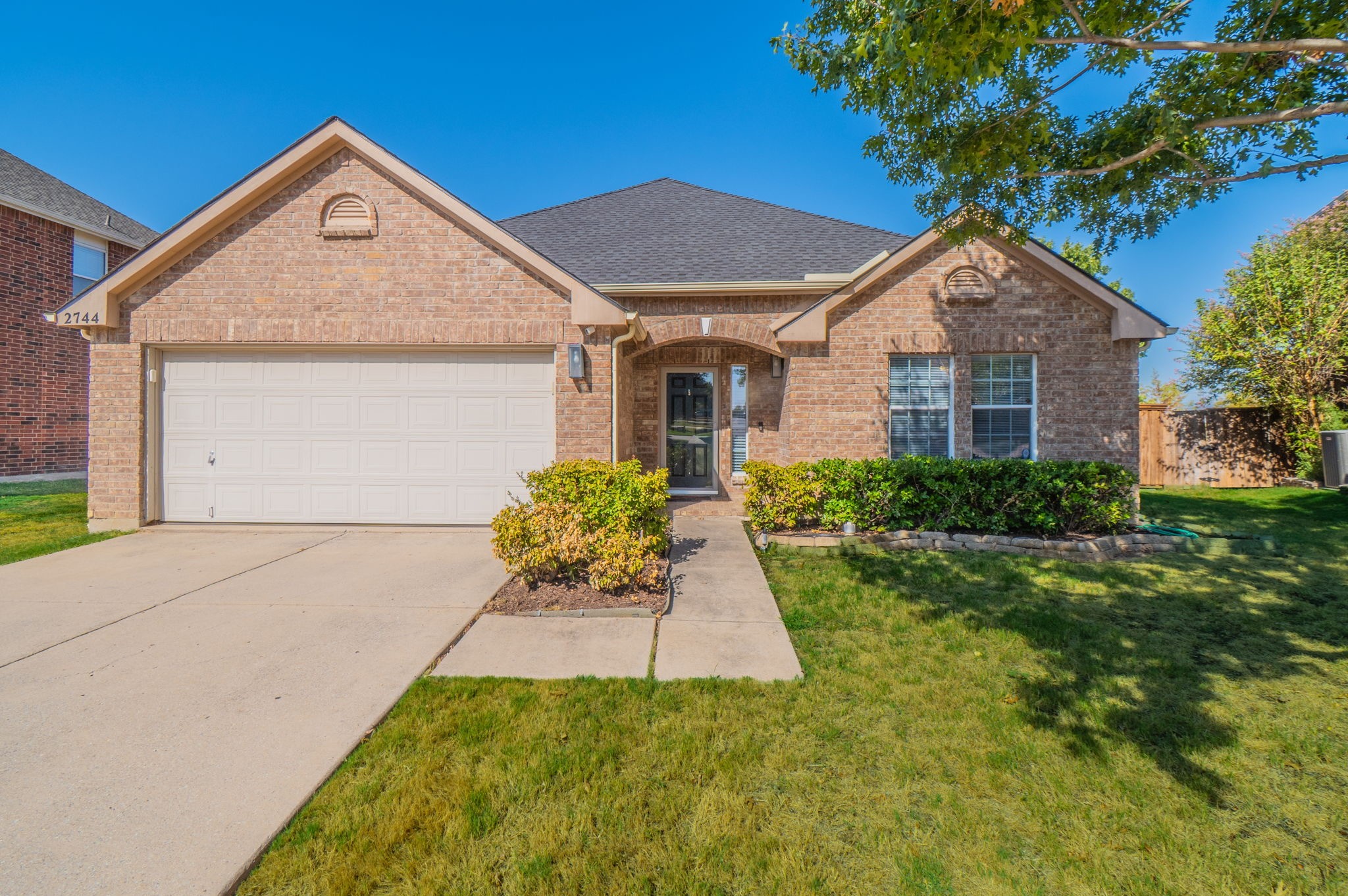 2744 Winterberry Lane — photo