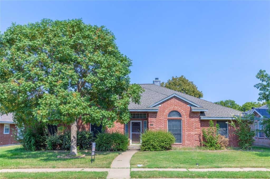 1207 Brook Drive — photo
