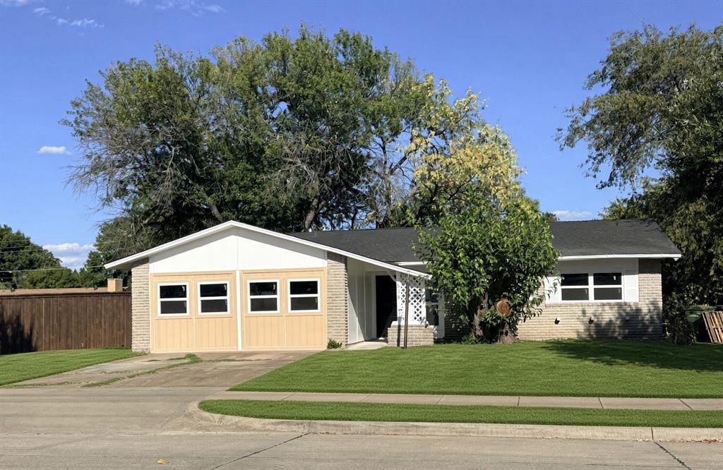 618 N Yale Drive — photo