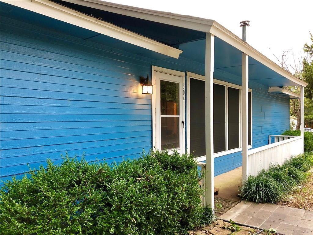 304 Nighthawk Drive — photo
