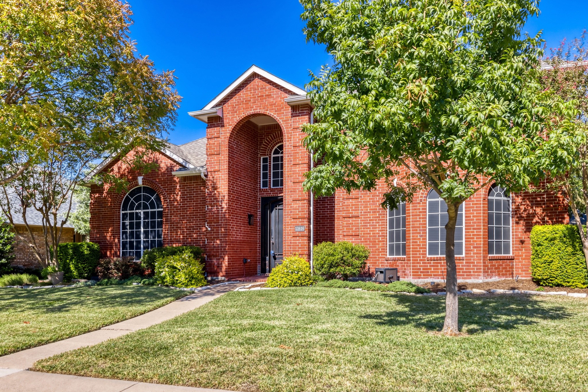 11616 Meridian Drive — photo