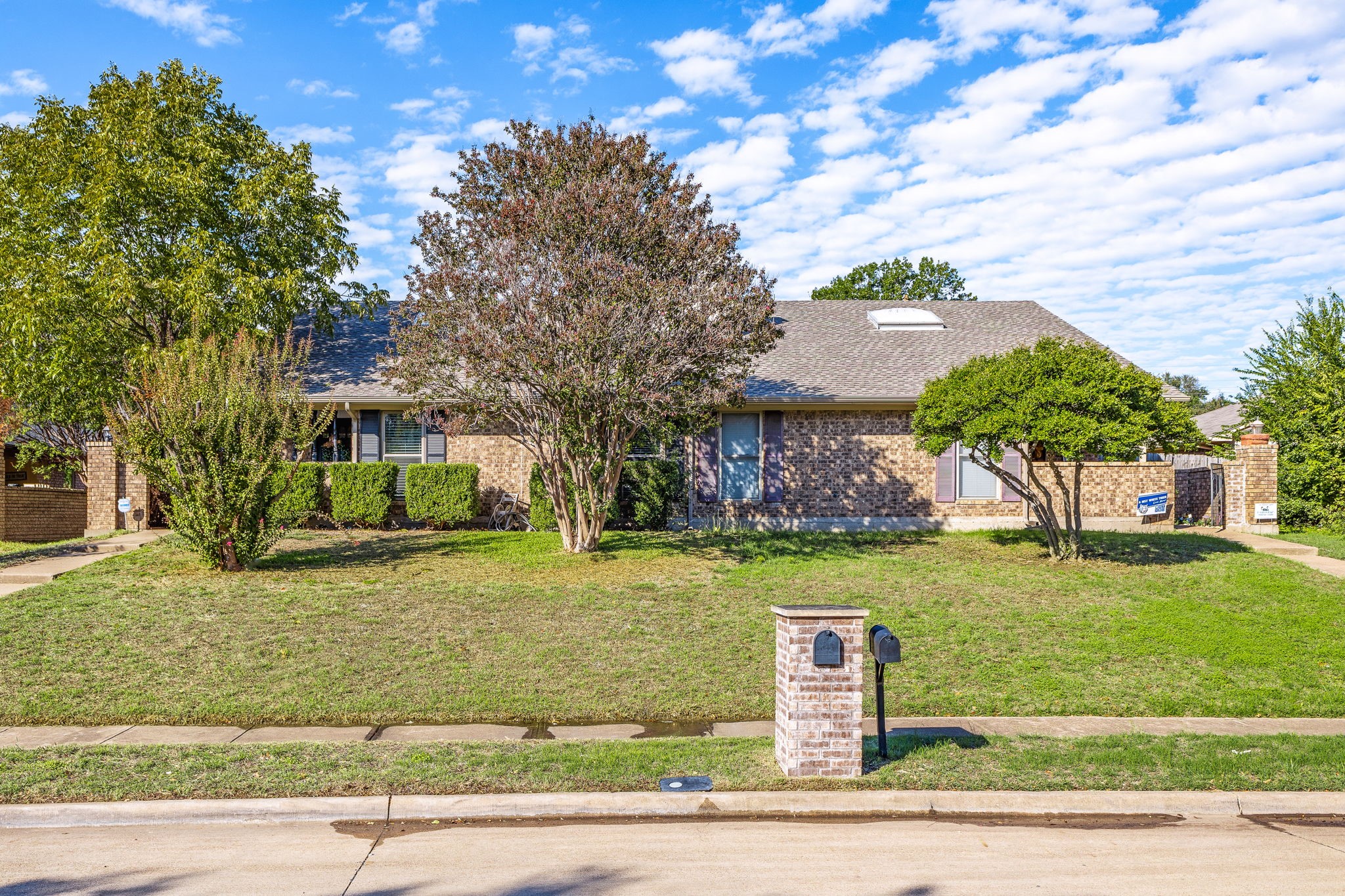 812 Saint Paul Court — photo