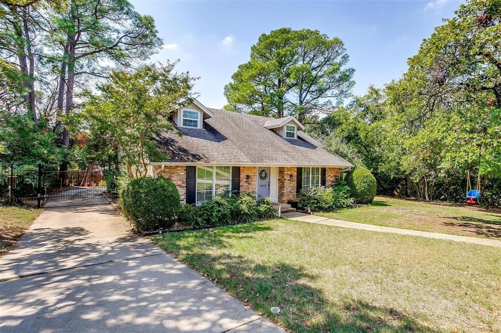 1412 Ridgecrest Circle — photo