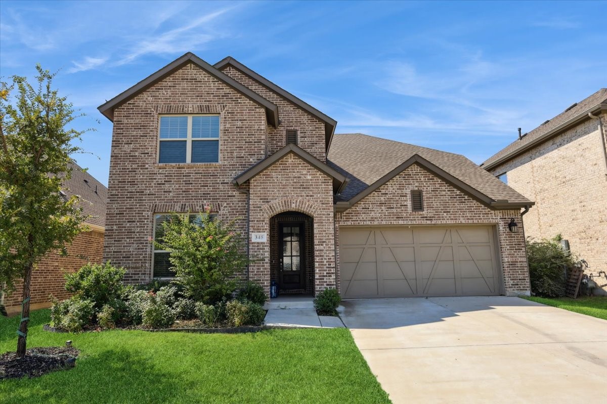 345 Greenbriar Road — photo