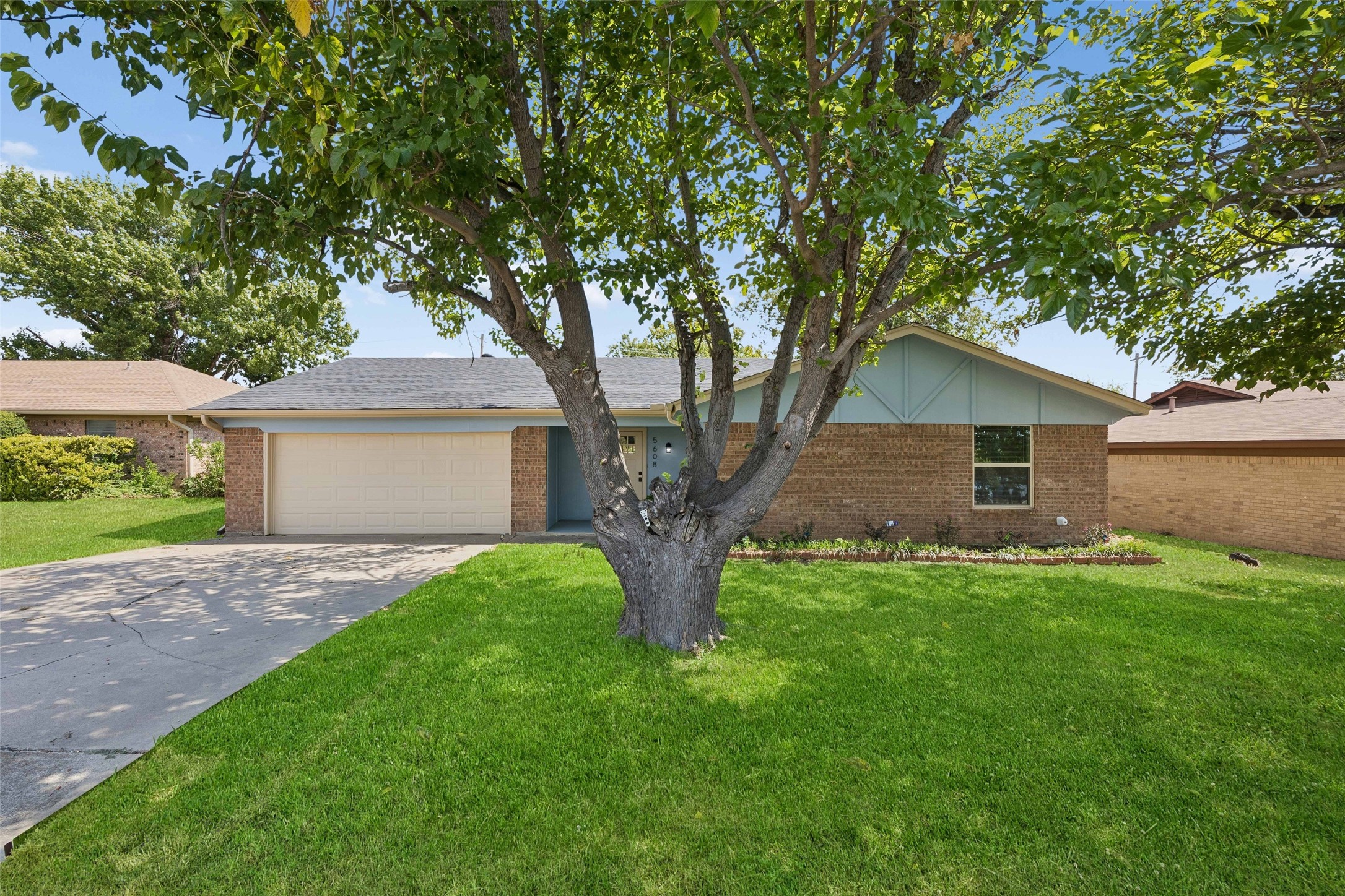 5608 Newman Drive — photo