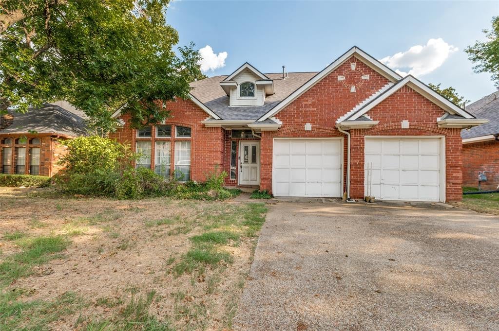3312 Paint Brush Lane — photo