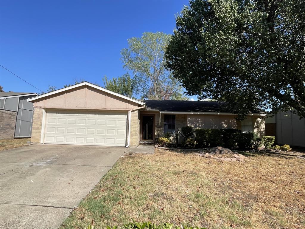 5315 Windy Meadow Drive — photo