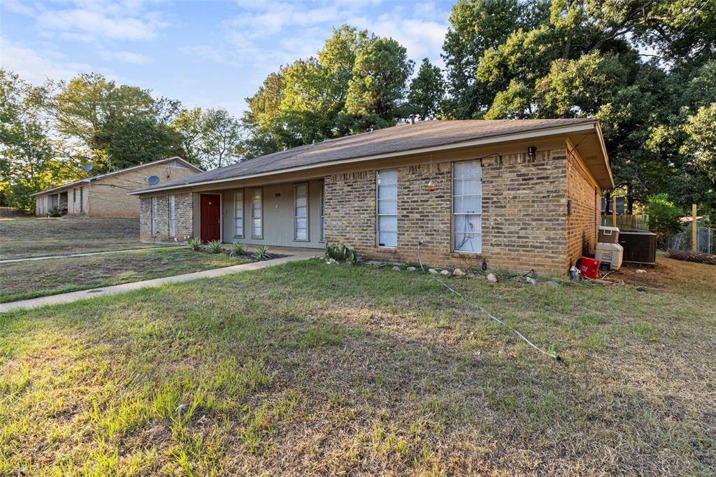 309 Blake Drive B — photo