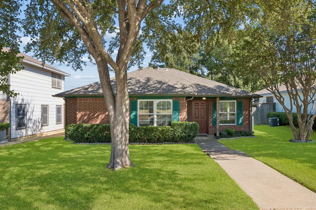 947 E Oakdale Road — photo