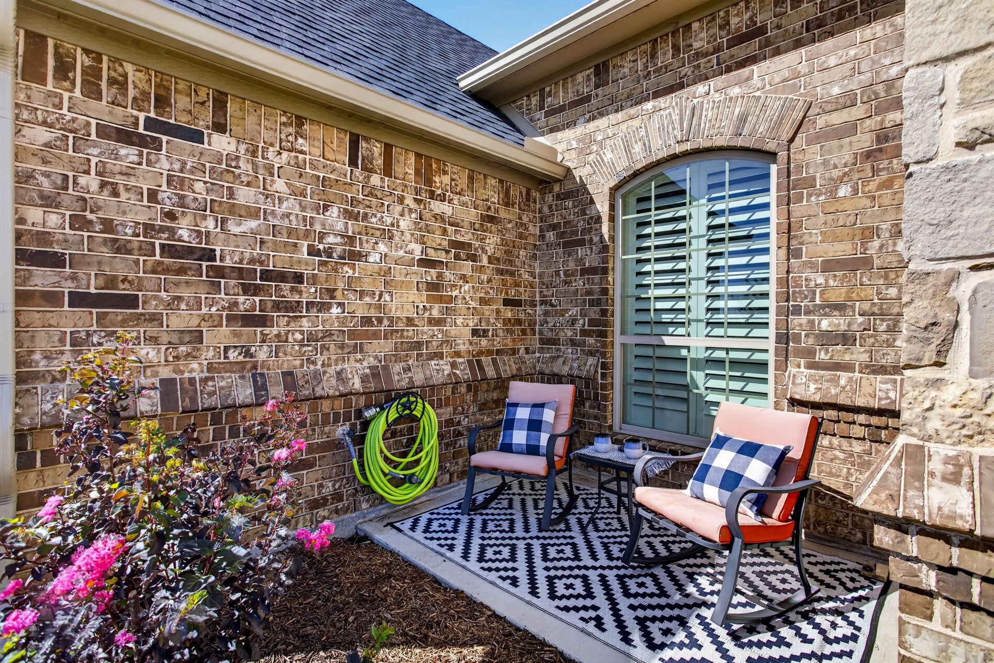 164 Spring Meadow Drive, Springtown, TX 76082 — photo 3