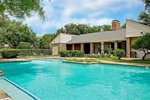 3140 Devonshire Drive 237 — photo