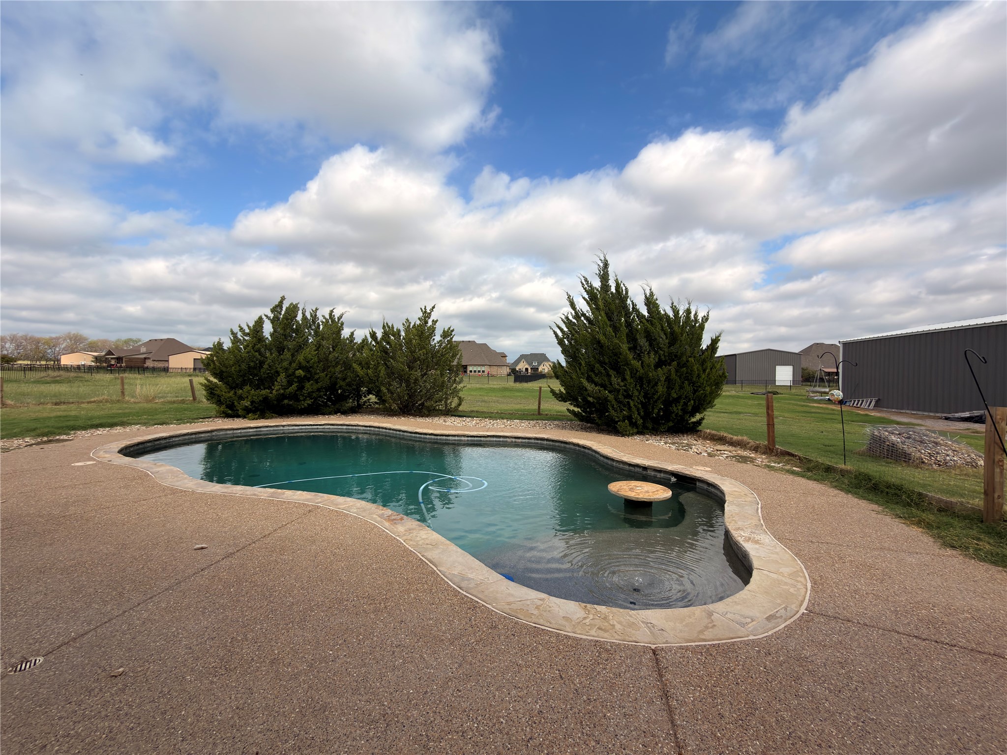 15330 Sam Reynolds Road — photo