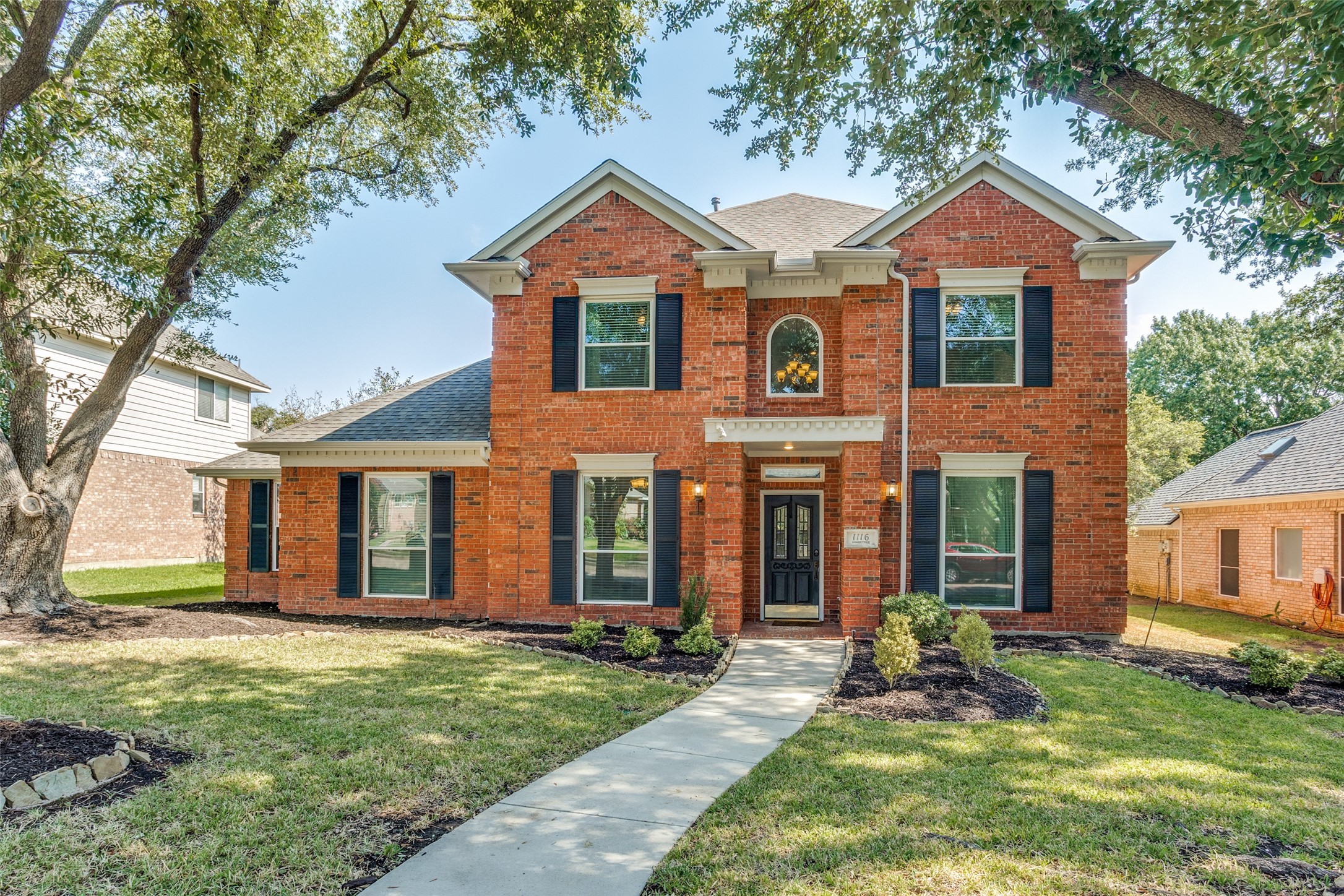 1116 Shadetree Lane — photo