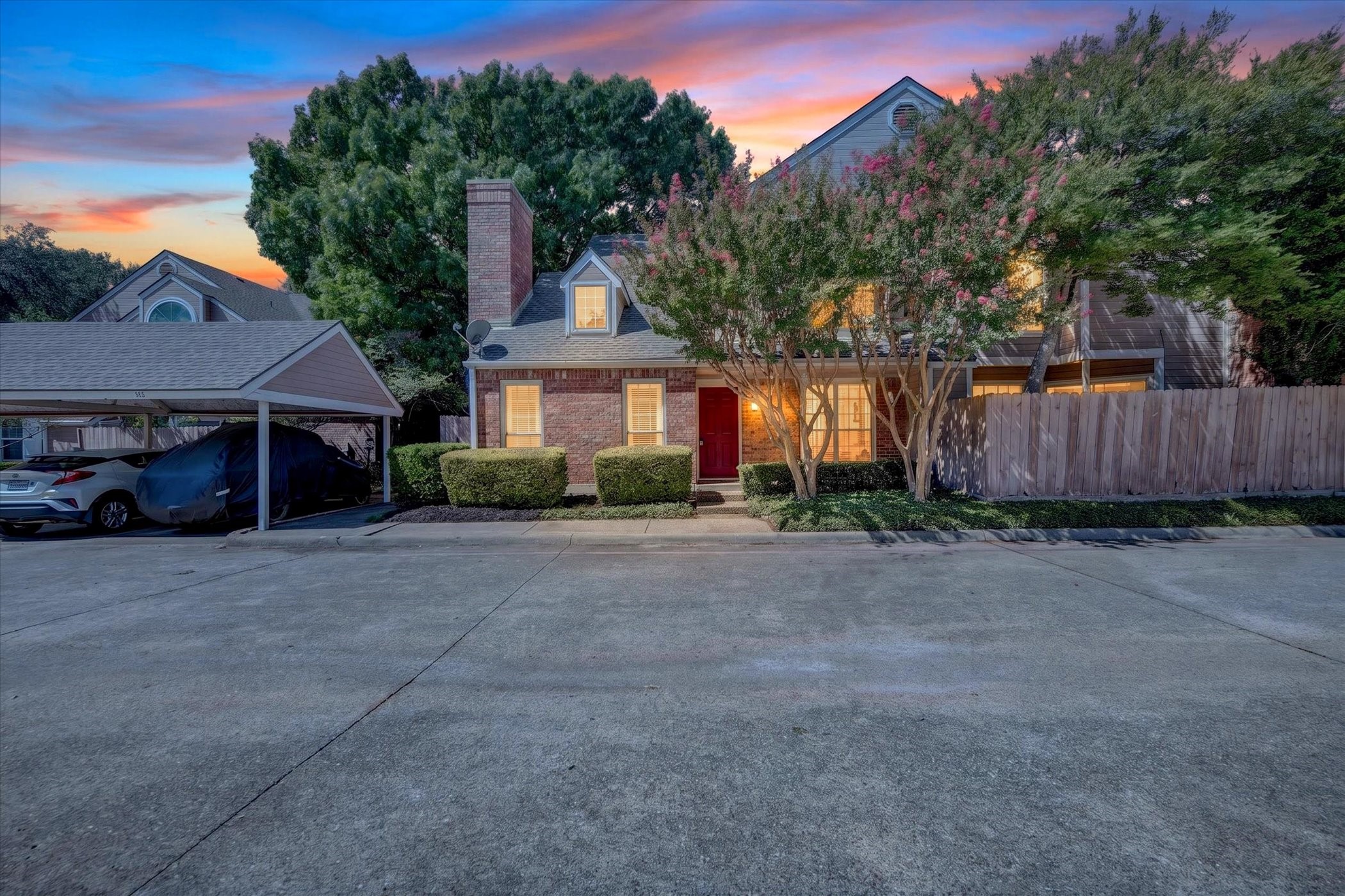17820 Windflower Way 1404 — photo