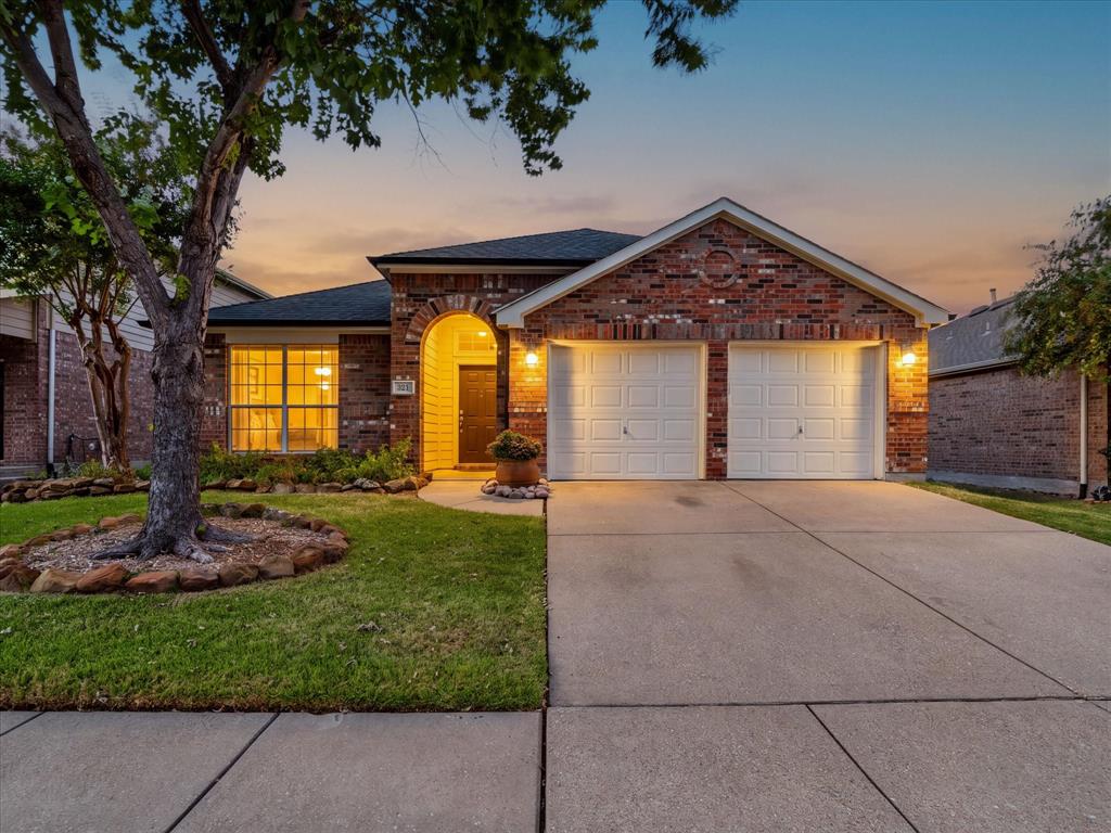321 Magnolia Drive — photo