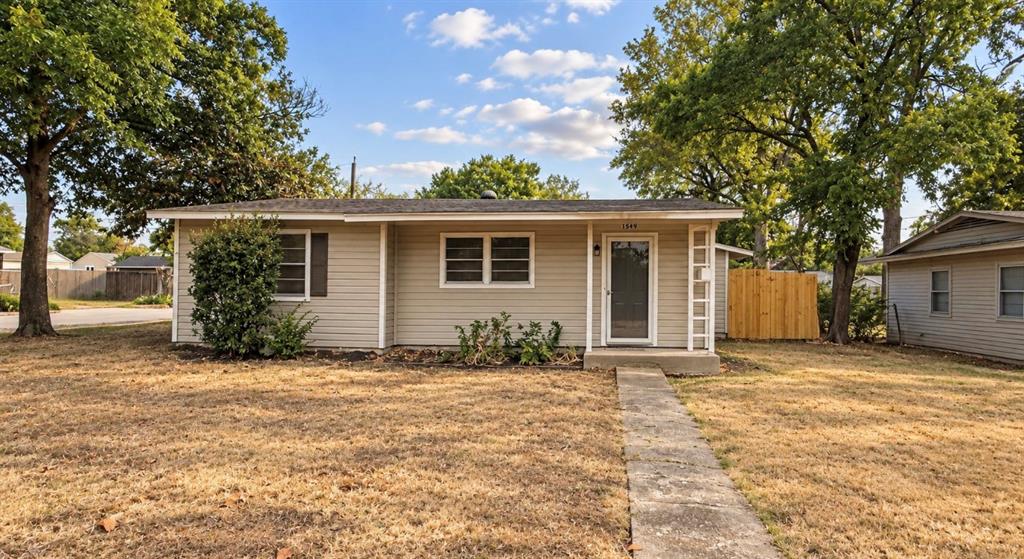 1549 Murray Drive — photo